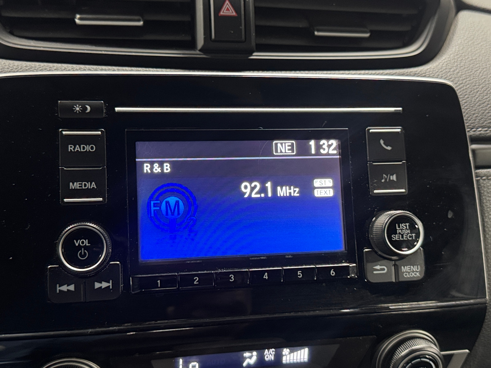 Thumbnail: 2020 Honda CR-V - 4