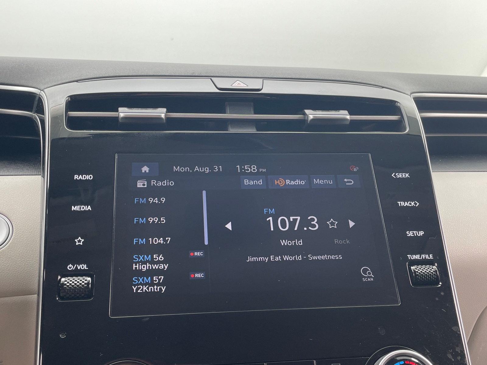 Thumbnail: 2023 Hyundai Tucson - 4