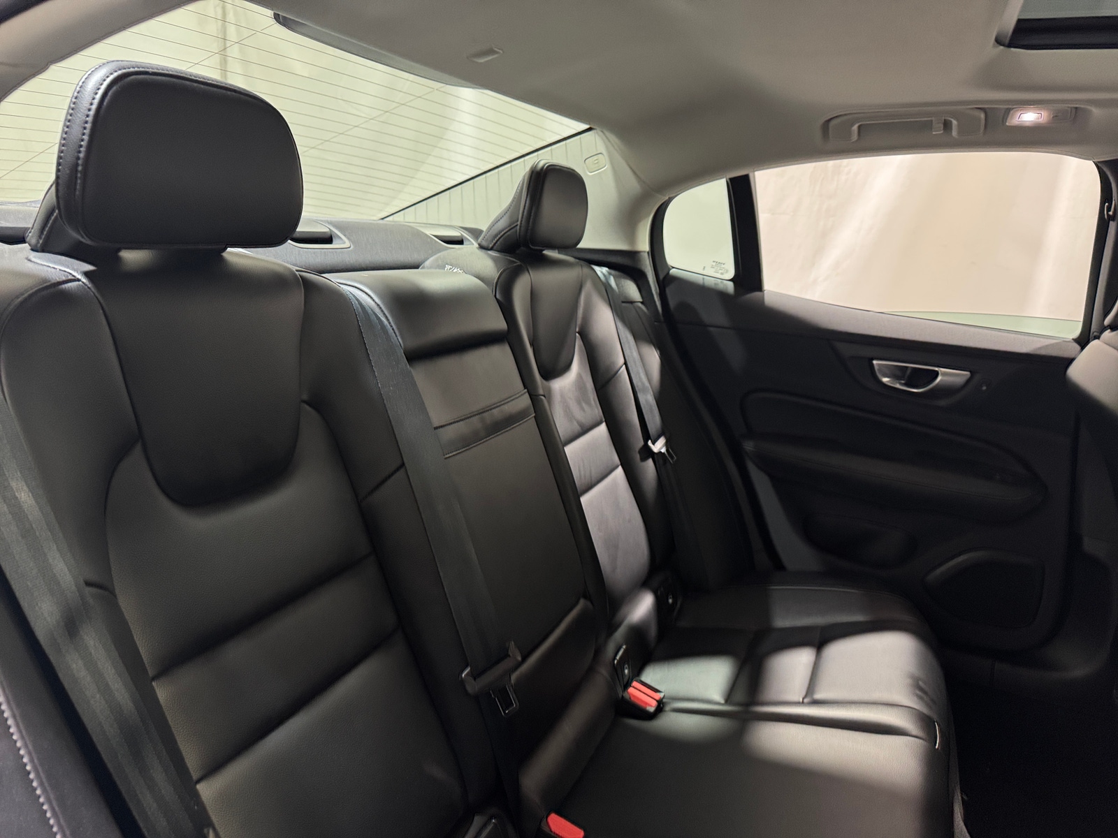 Thumbnail: 2024 Volvo S60 - 5