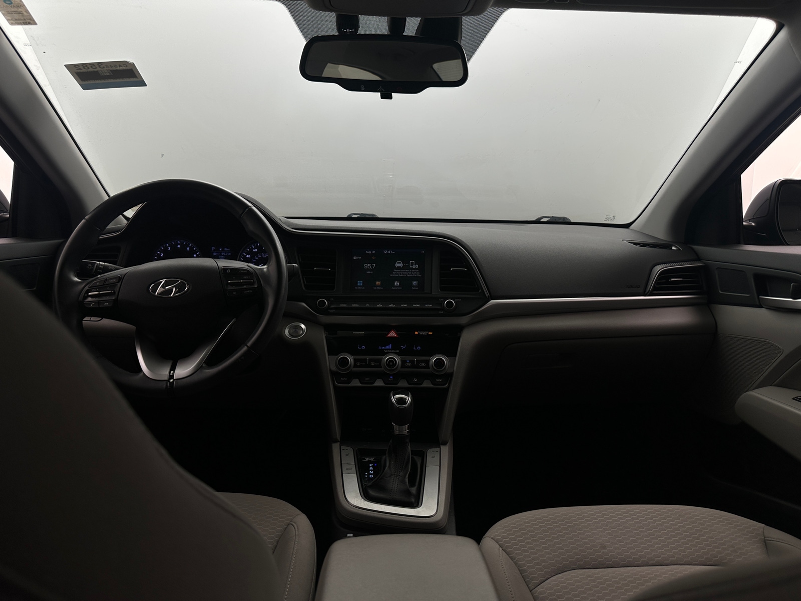 Thumbnail: 2020 Hyundai Elantra - 3