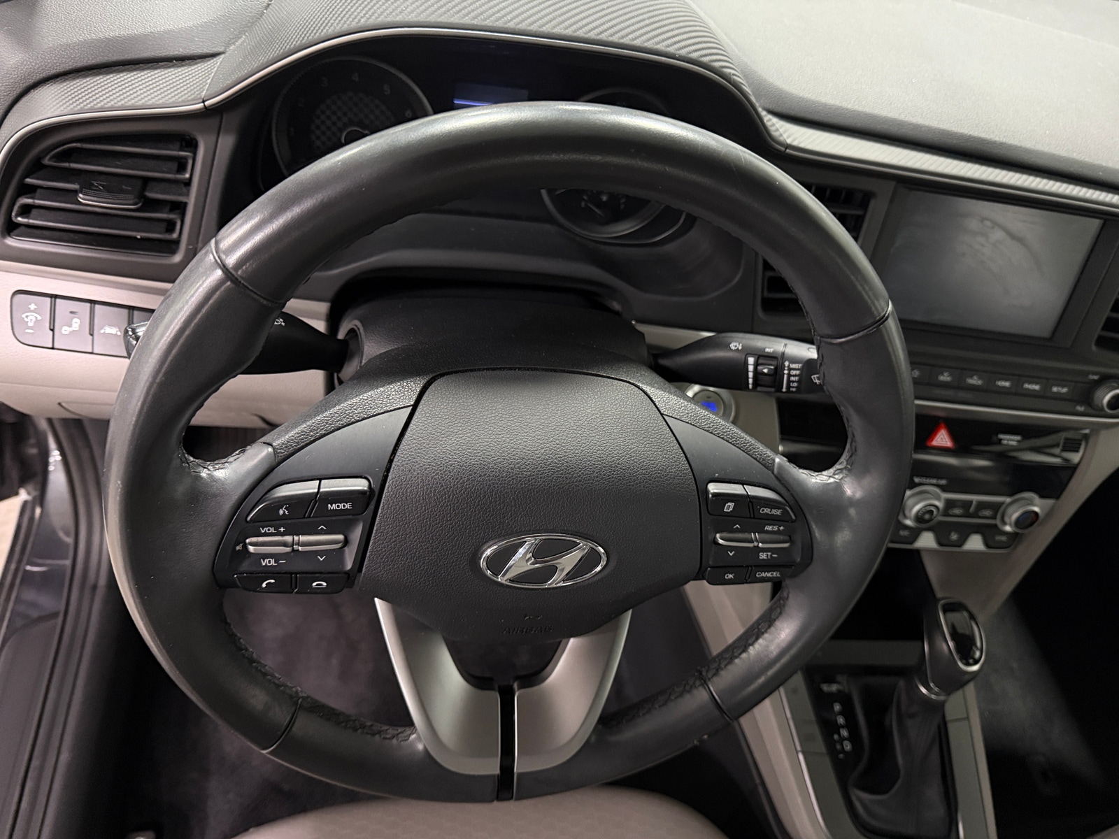 Thumbnail: 2020 Hyundai Elantra - 5