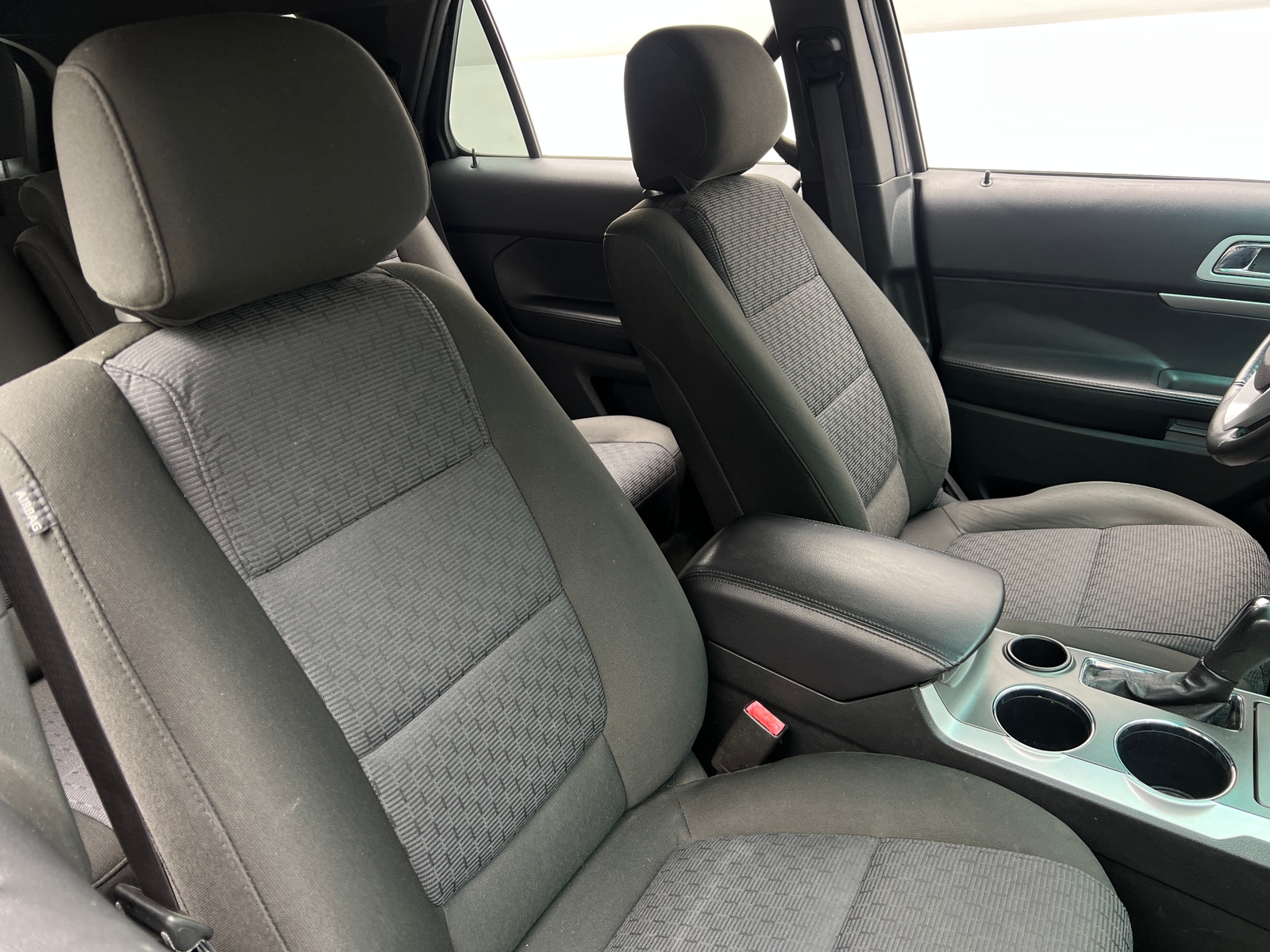 Thumbnail: 2014 Ford Explorer - 2