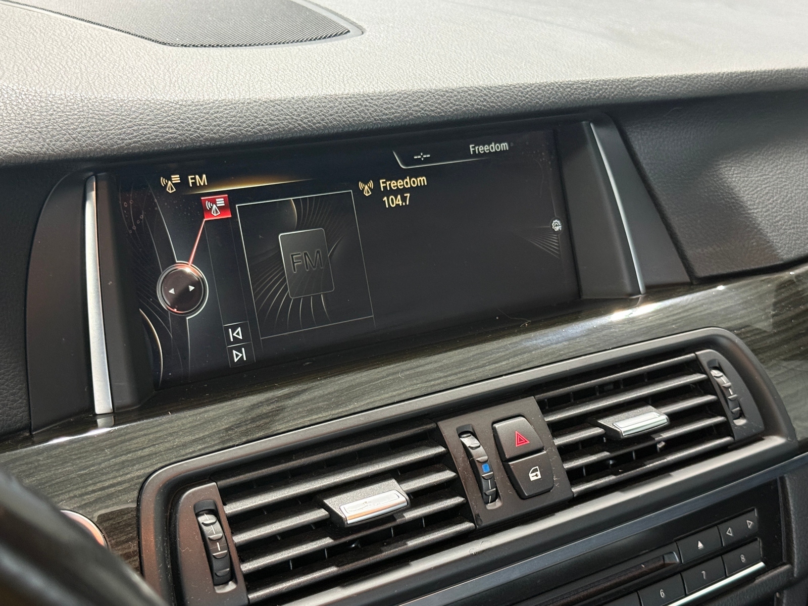 Thumbnail: 2015 BMW 5 Series - 3