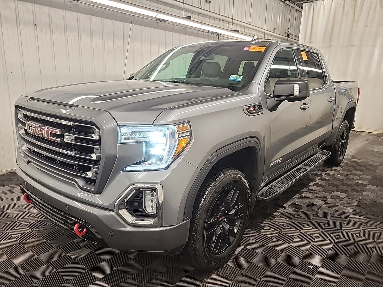 2020 GMC Sierra 1500 4WD Crew Cab 147" AT4