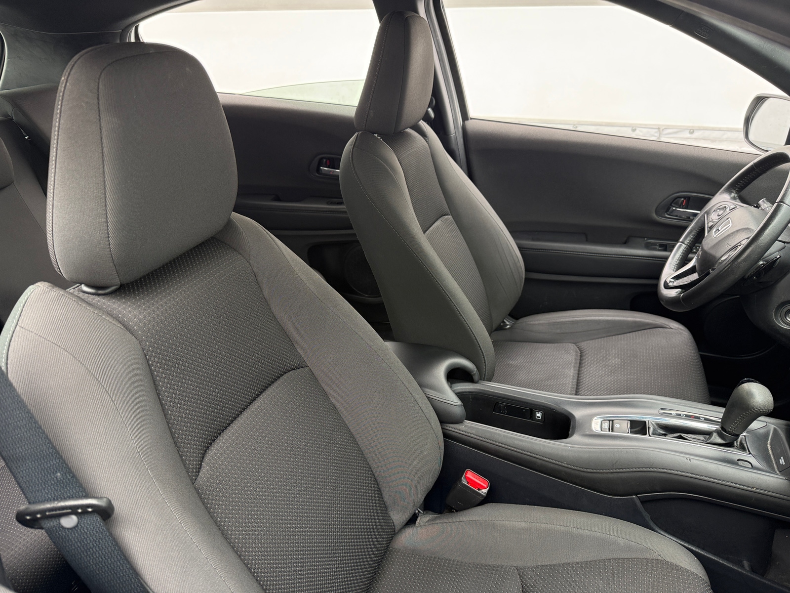 Thumbnail: 2019 Honda HR-V - 2