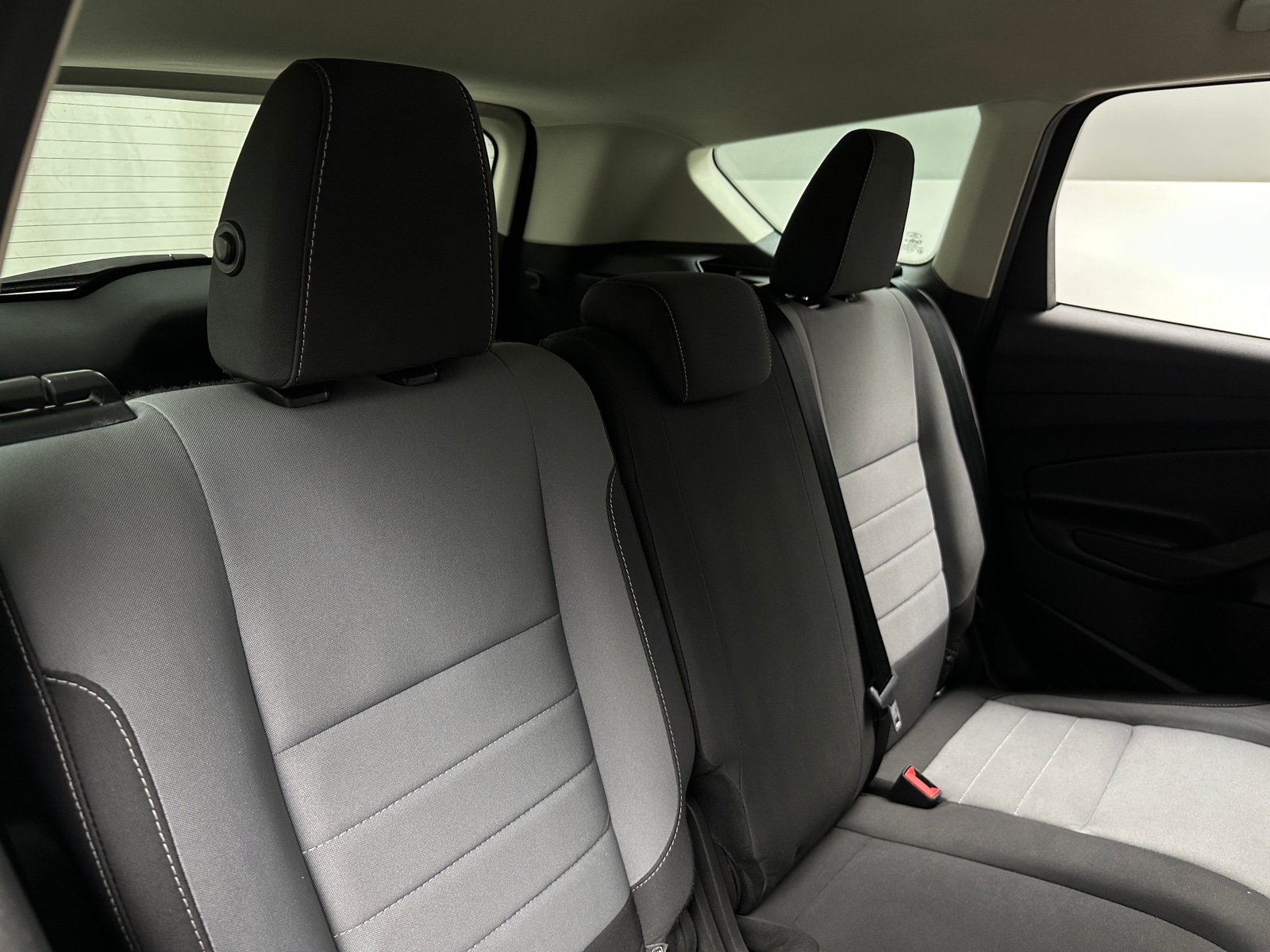 Thumbnail: 2017 Ford Escape - 6