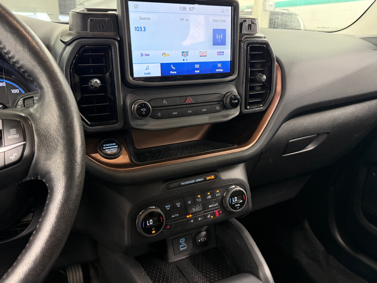 Thumbnail: 2021 Ford Bronco Sport - 4