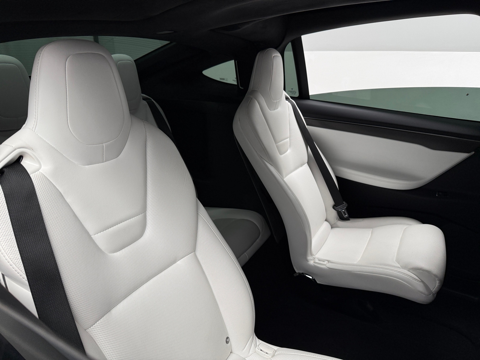 Thumbnail: 2017 Tesla Model X - 5