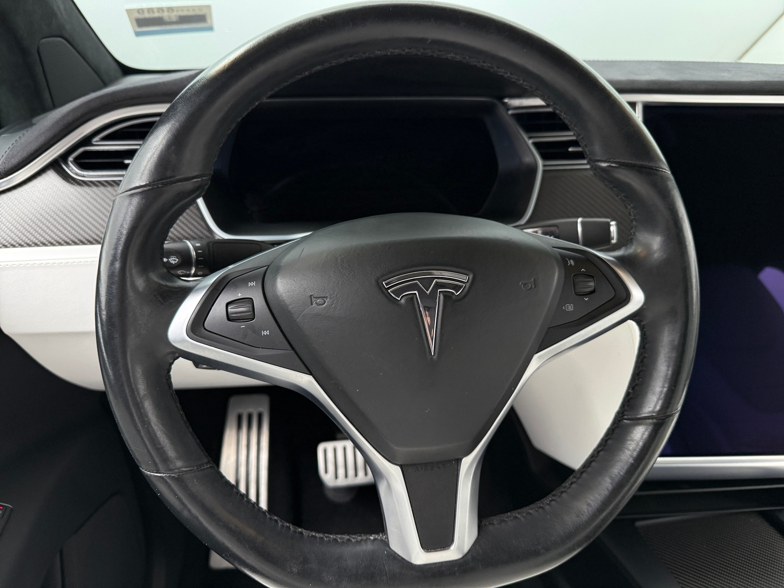 Thumbnail: 2017 Tesla Model X - 4