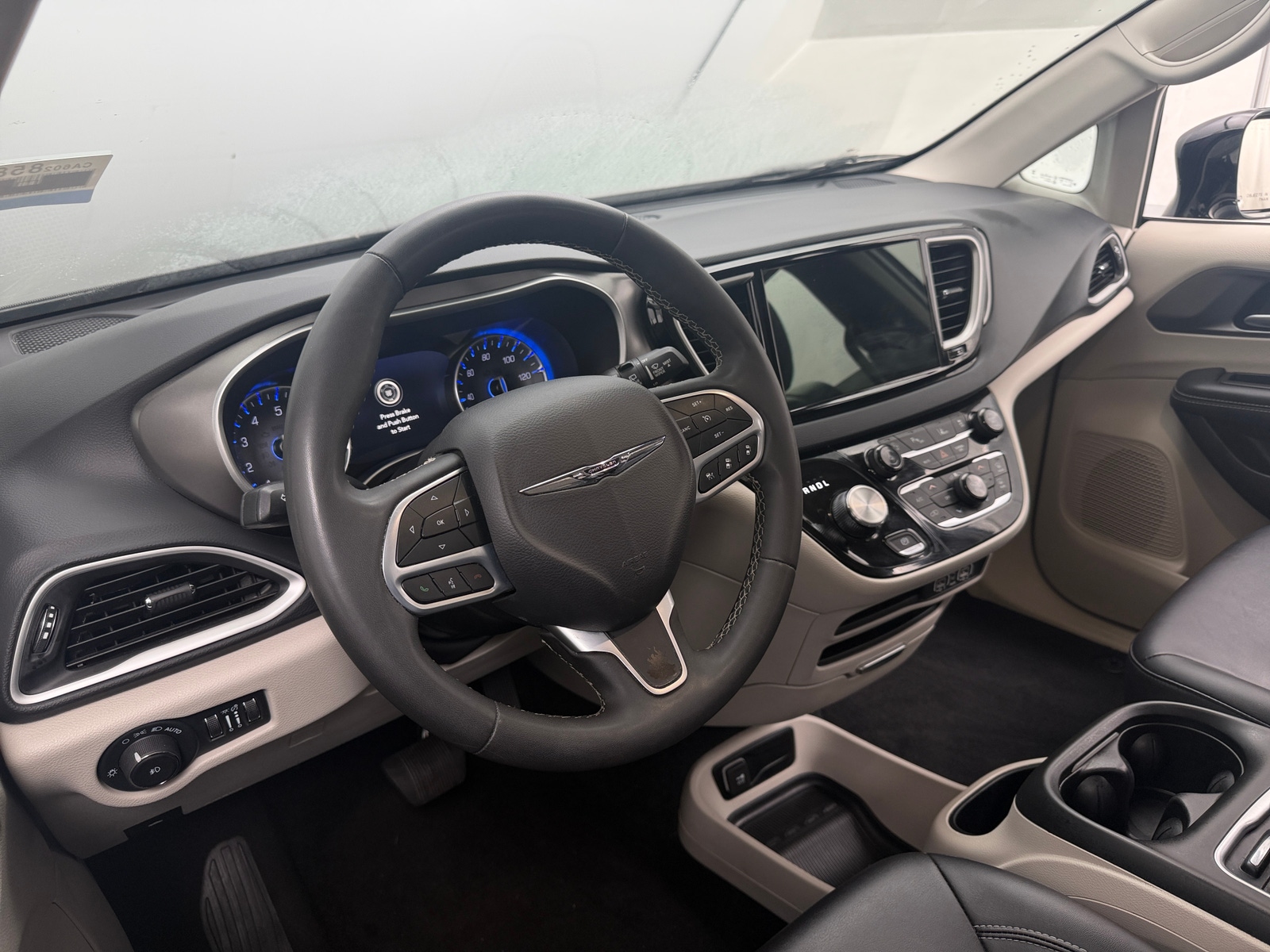 Thumbnail: 2024 Chrysler Pacifica - 4