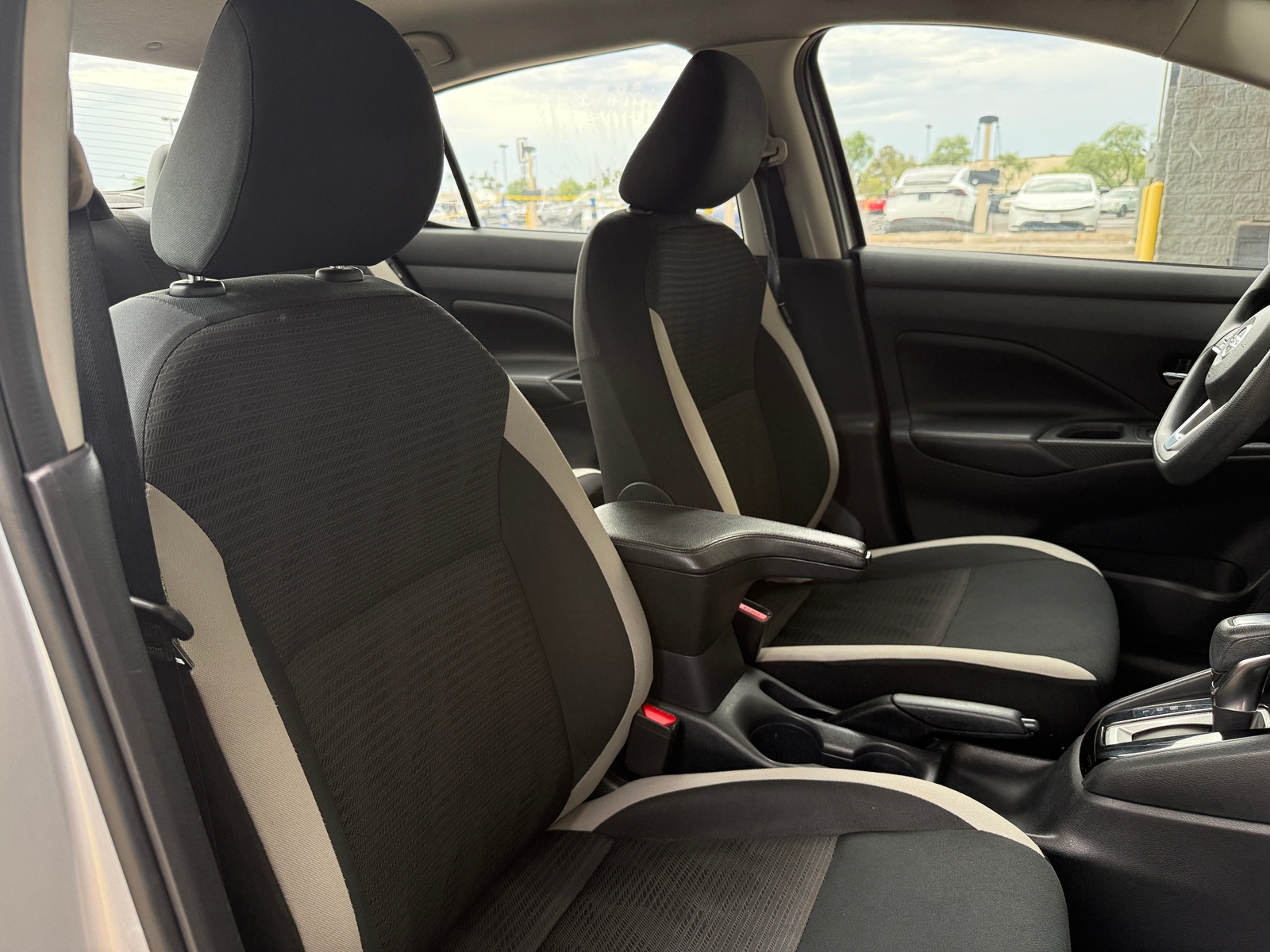 Thumbnail: 2020 Nissan Versa - 2