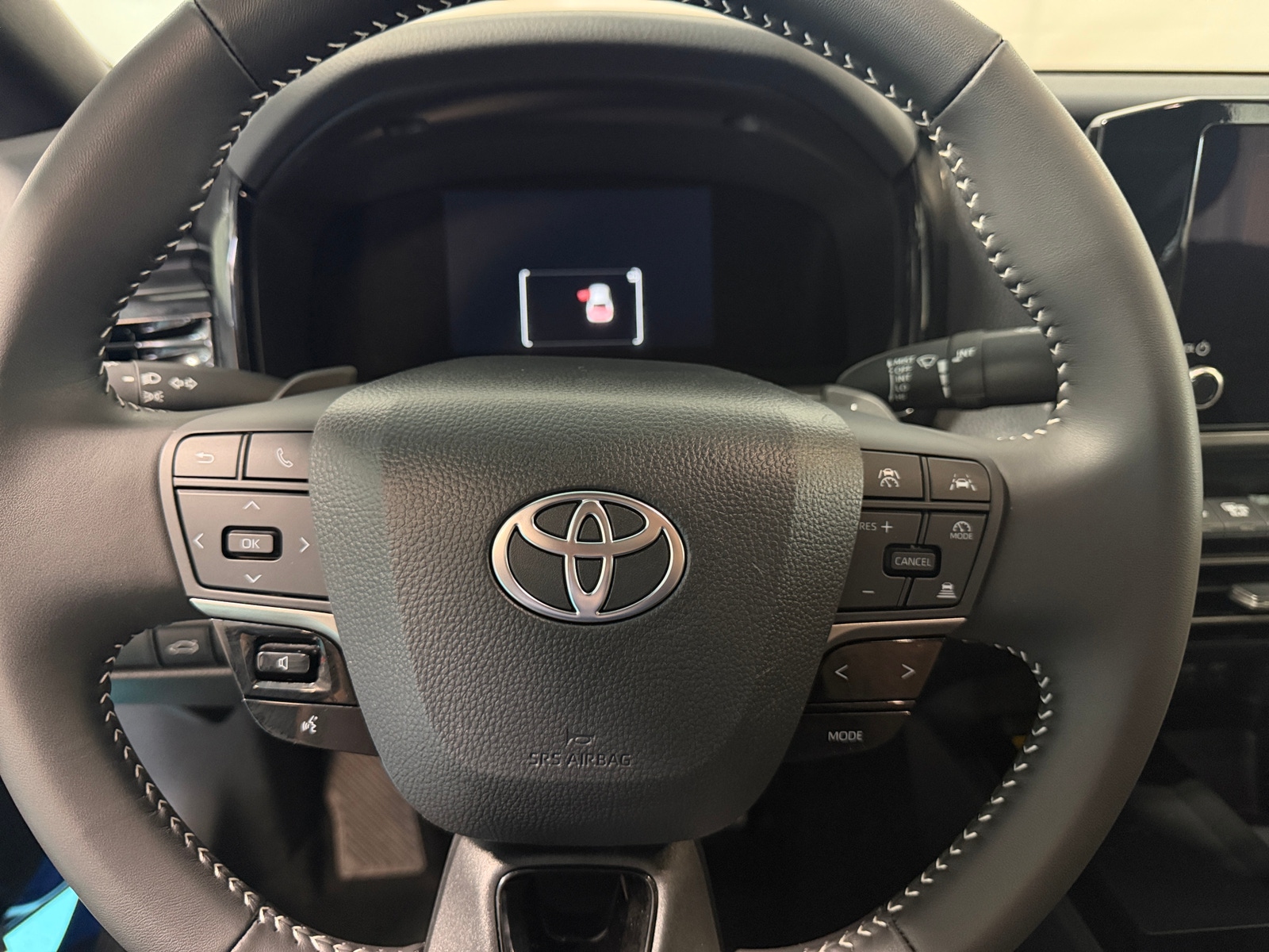 Thumbnail: 2025 Toyota Camry - 5