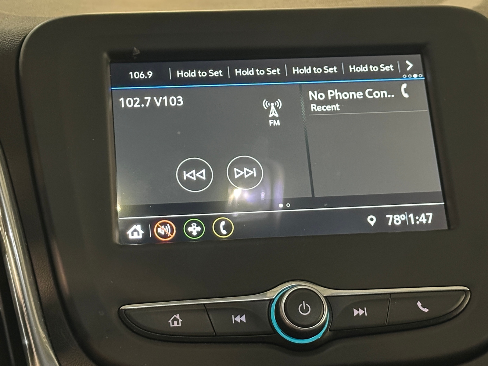 Thumbnail: 2019 Chevrolet Equinox - 4
