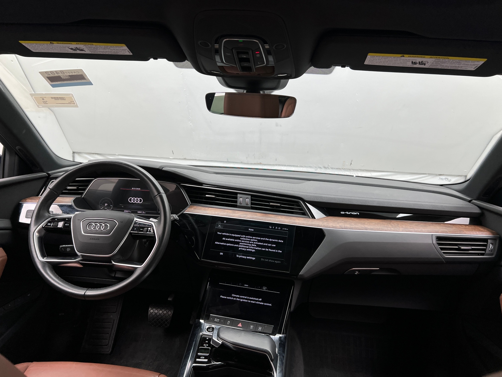 Thumbnail: 2022 Audi e-tron - 2