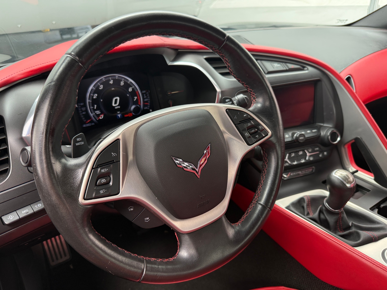 Thumbnail: 2014 Chevrolet Corvette - 3