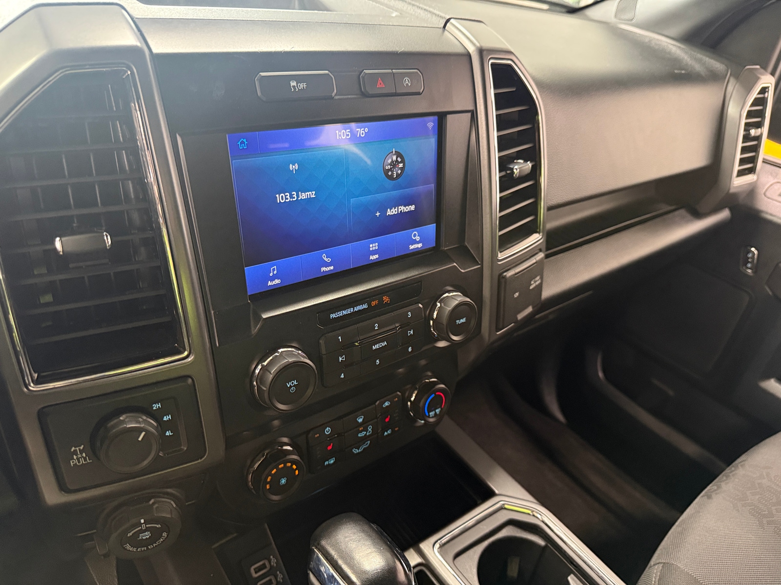 Thumbnail: 2020 Ford Econoline - 4