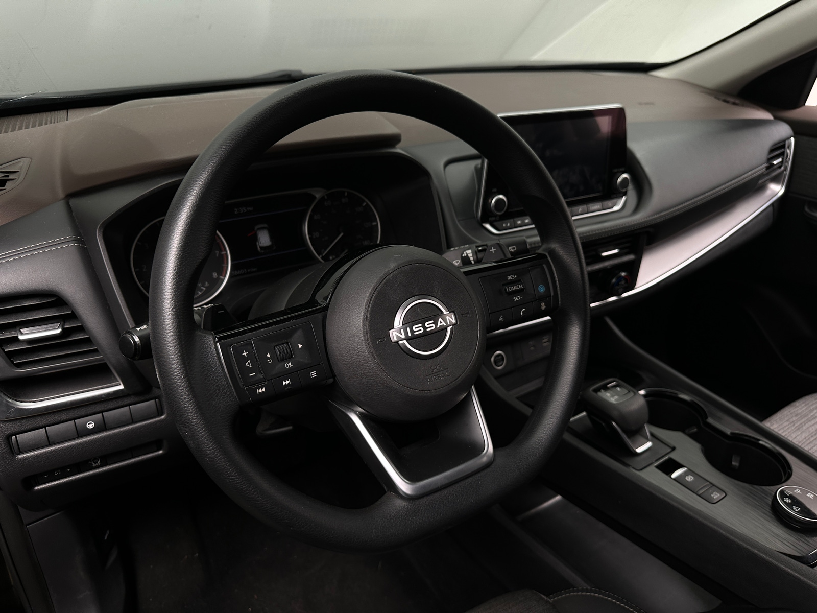 Thumbnail: 2023 Nissan Rogue - 5