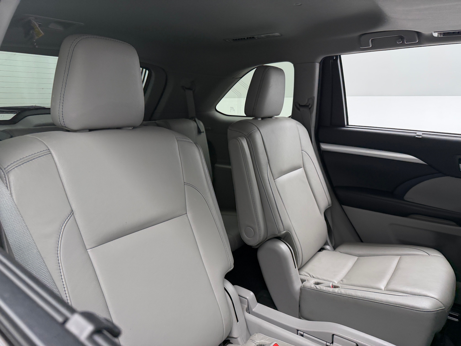 Thumbnail: 2018 Toyota Highlander - 5