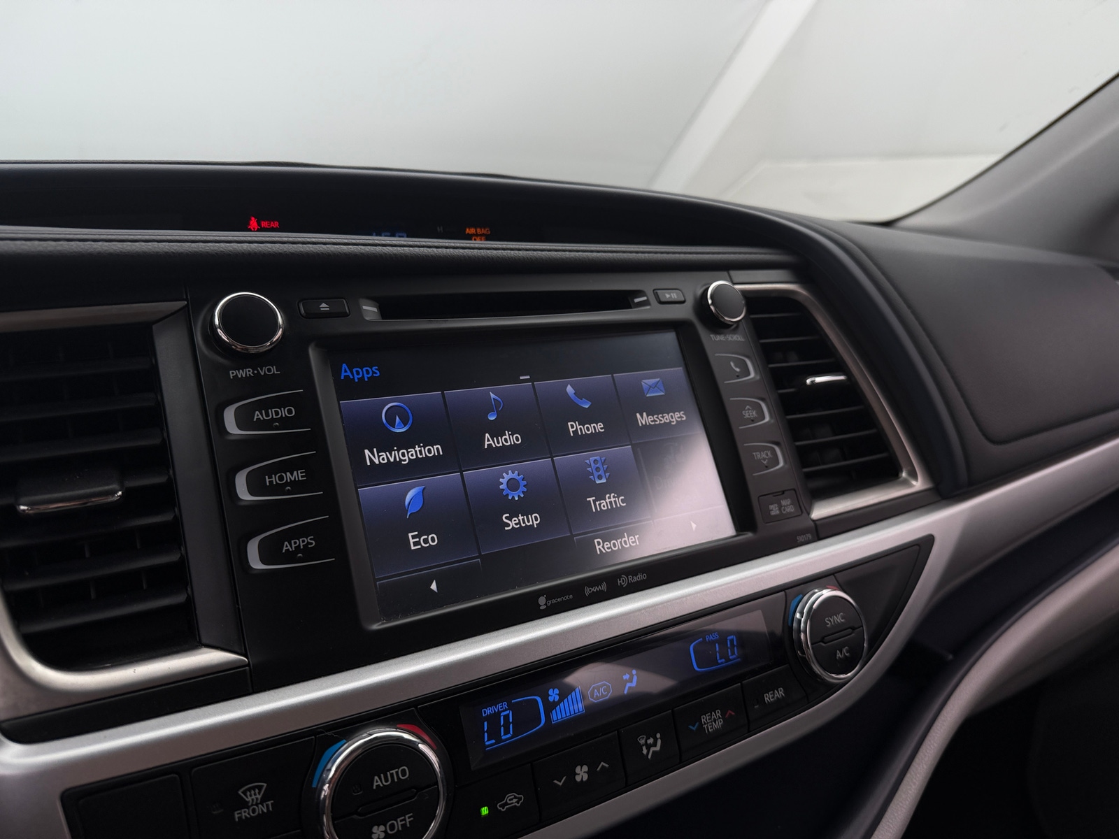 Thumbnail: 2018 Toyota Highlander - 3