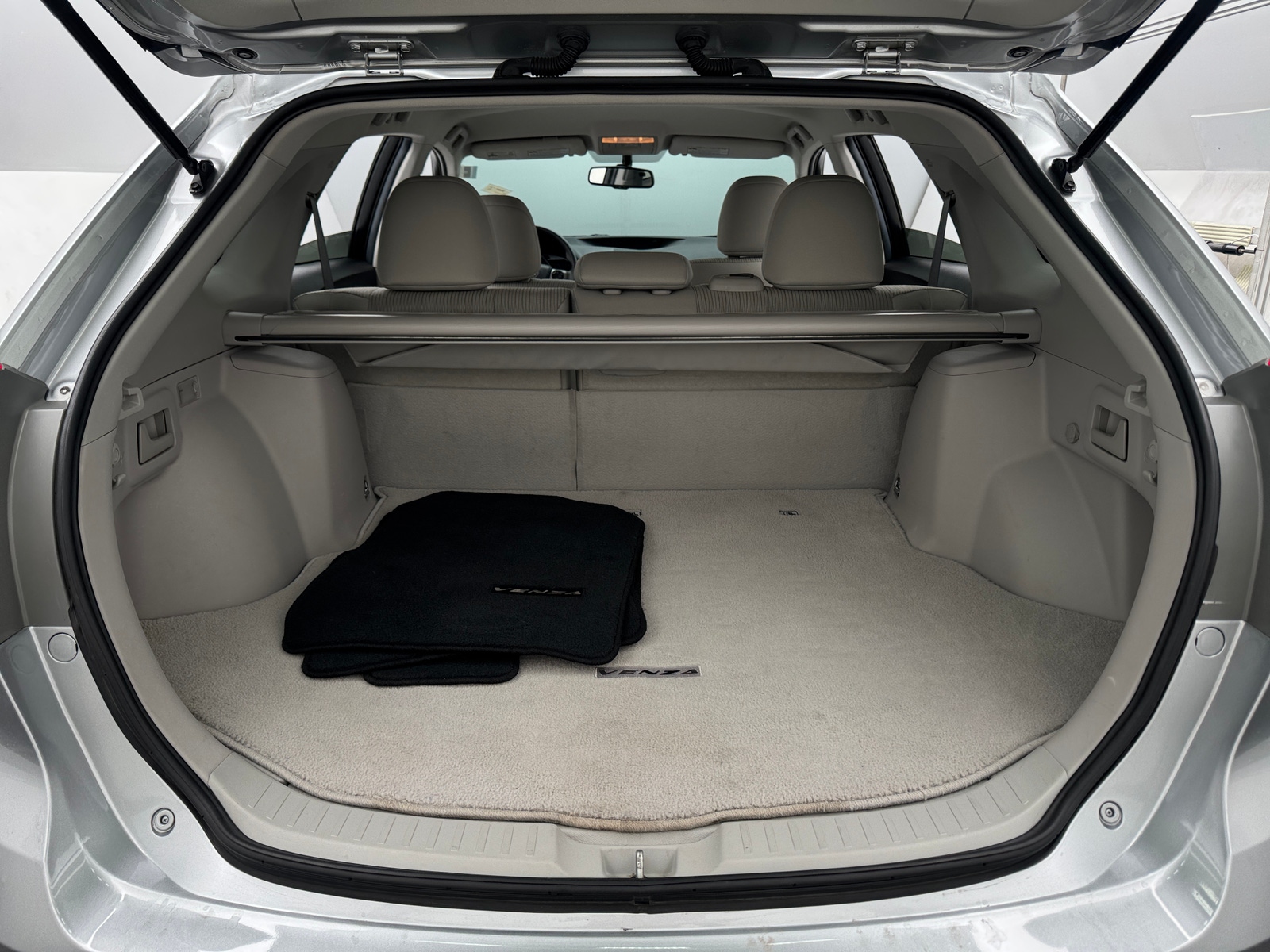 Thumbnail: 2015 Toyota Venza - 7