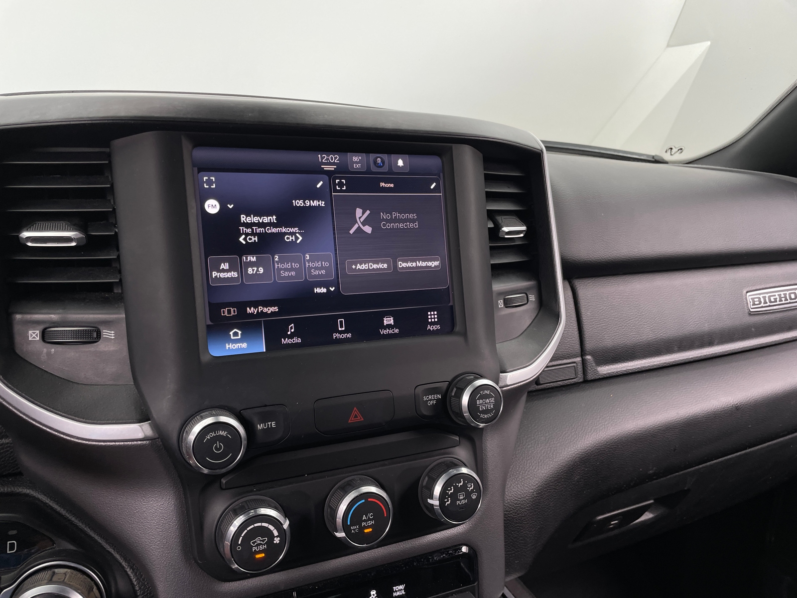 Thumbnail: 2022 RAM 1500 - 4