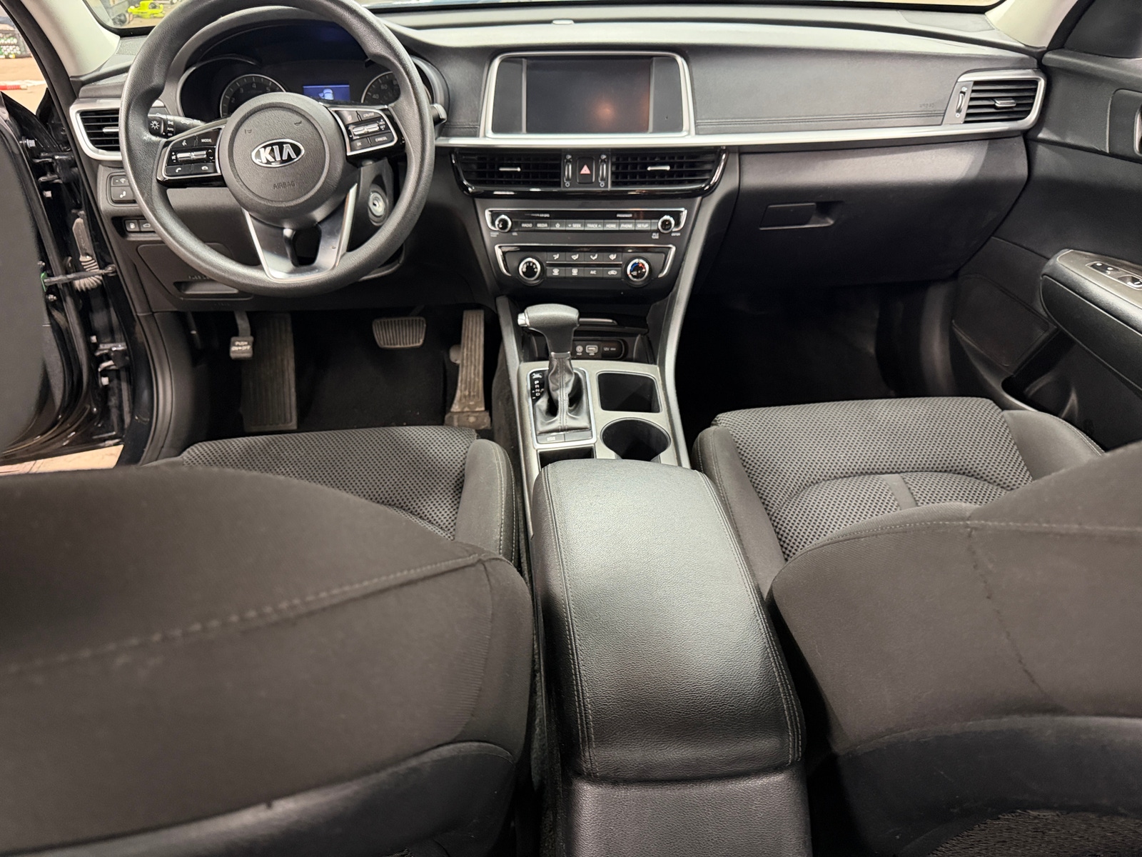 Thumbnail: 2019 Kia Optima - 3
