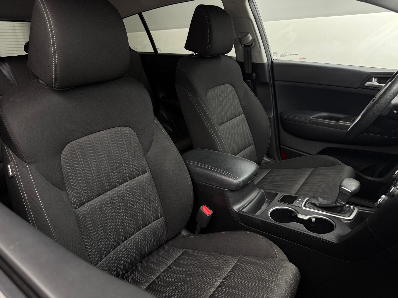 Thumbnail: 2022 Kia Sportage - 2