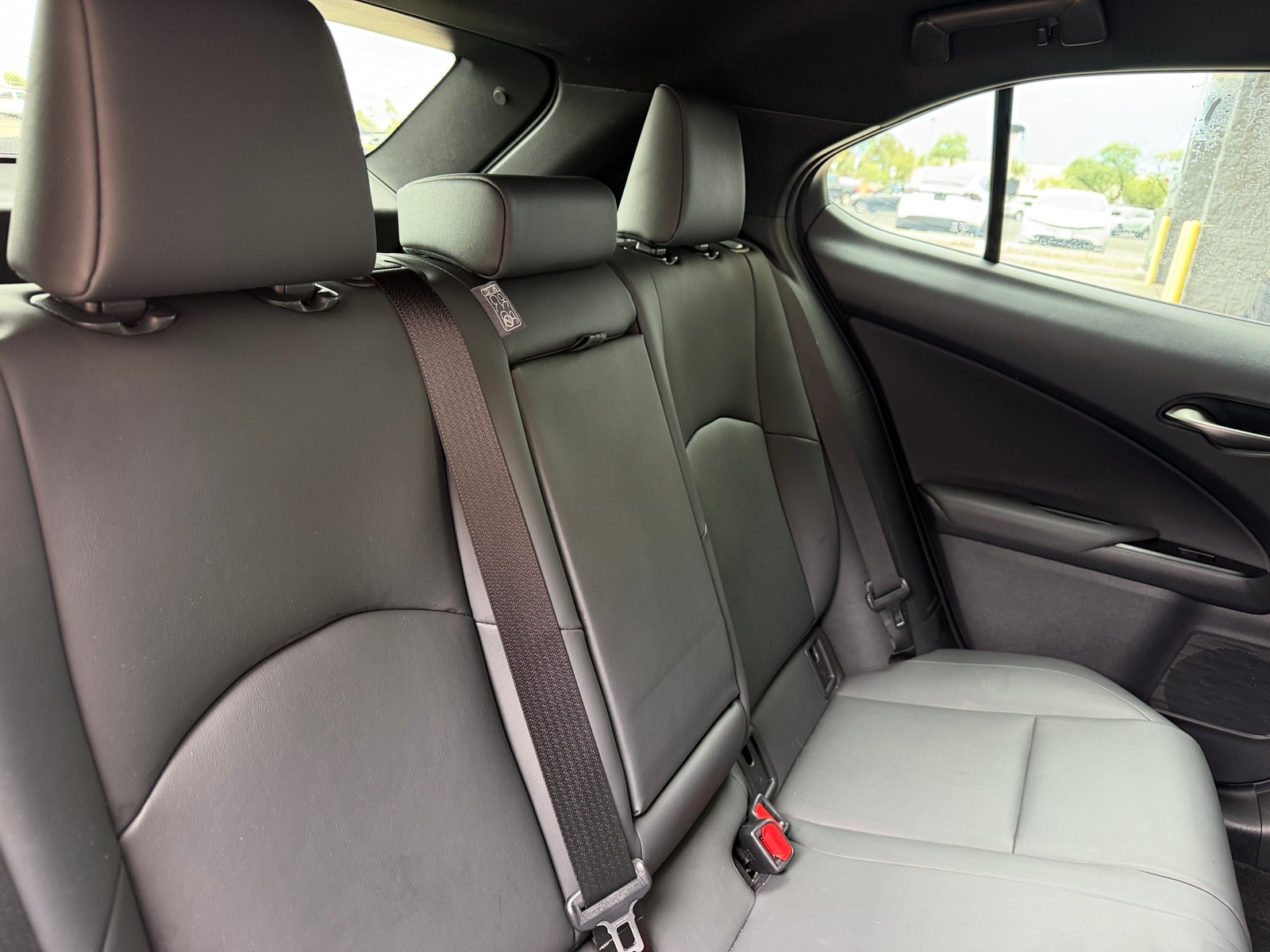 Thumbnail: 2021 Lexus UX - 5