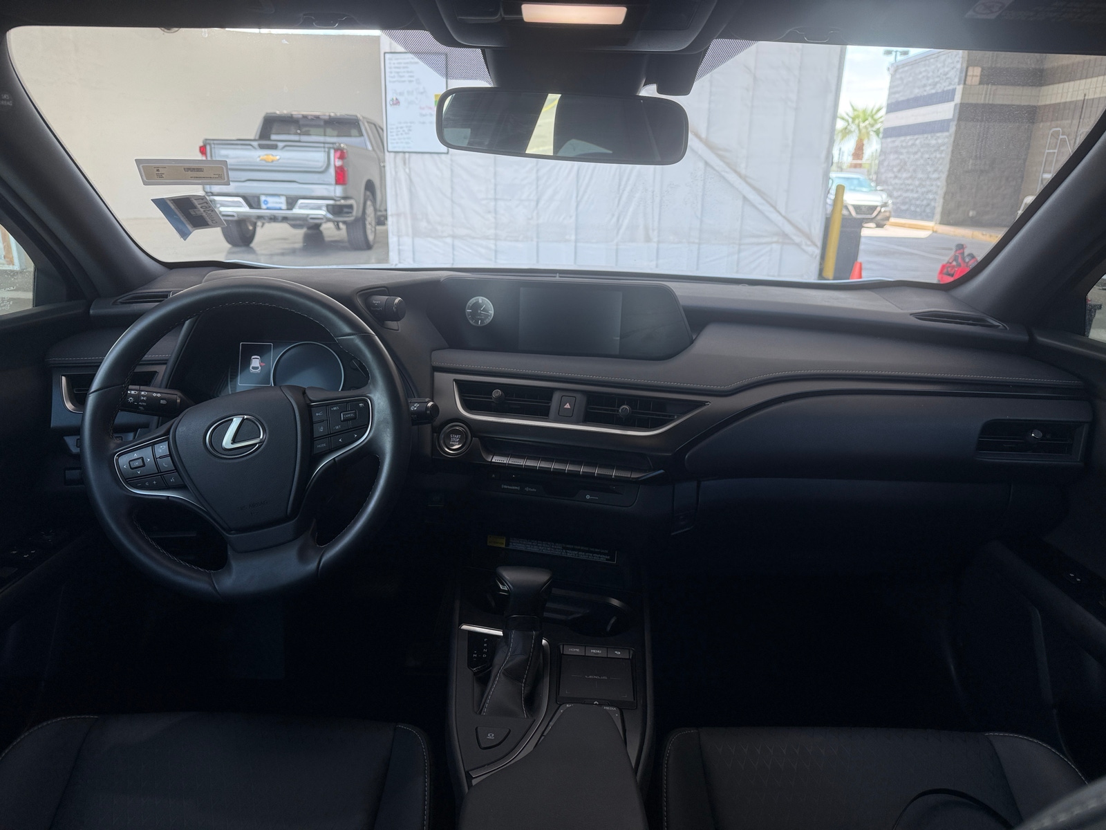 Thumbnail: 2021 Lexus UX - 2