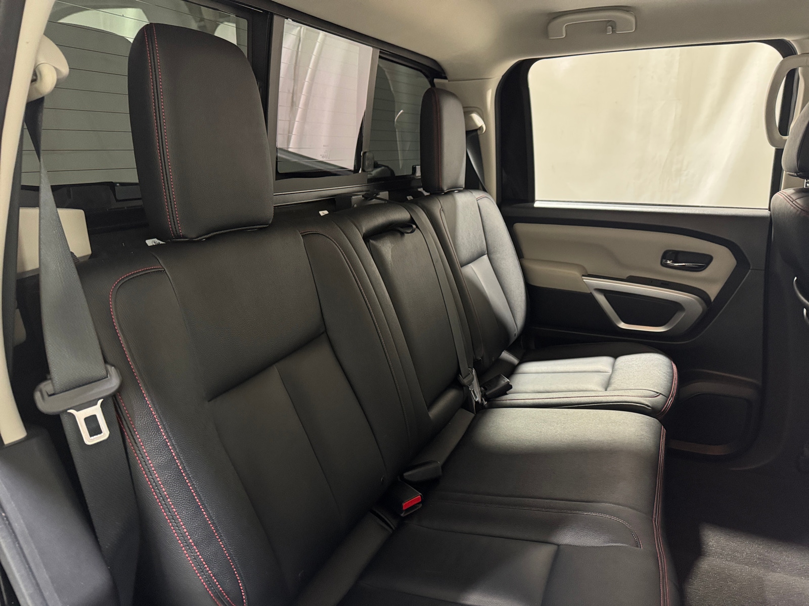 Thumbnail: 2023 Nissan Titan - 6
