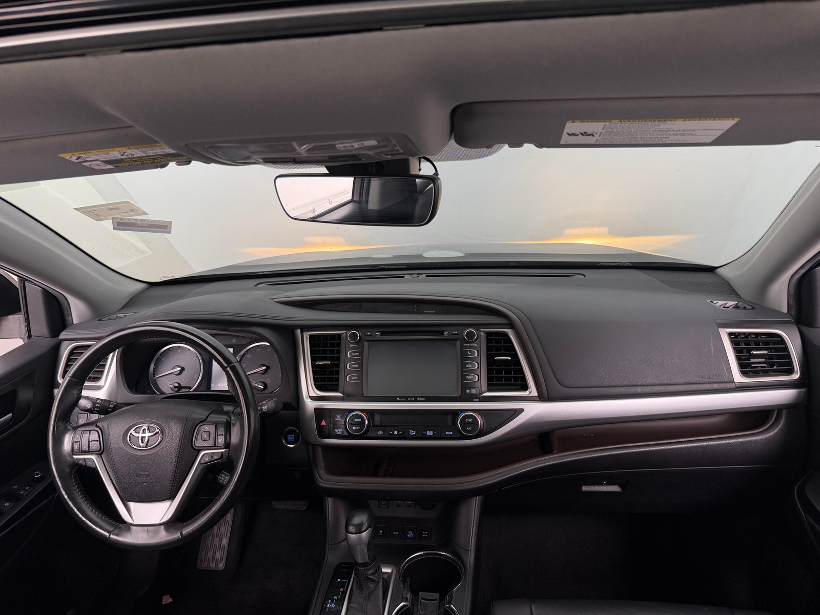 Thumbnail: 2019 Toyota Highlander - 3
