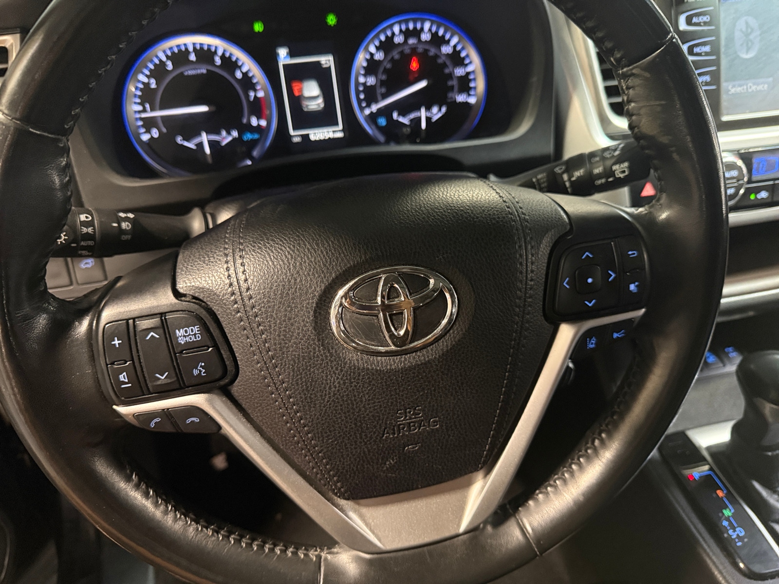 Thumbnail: 2019 Toyota Highlander - 5