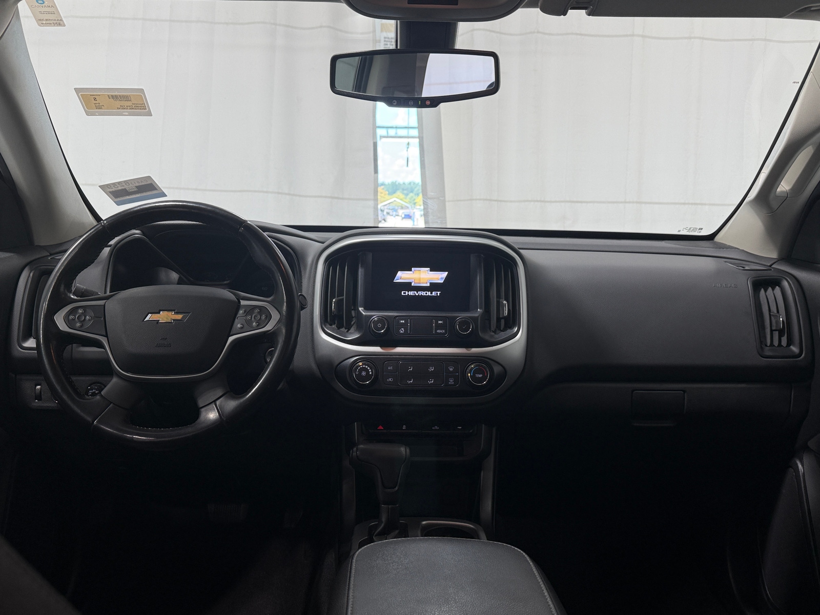 Thumbnail: 2020 Chevrolet Colorado - 3