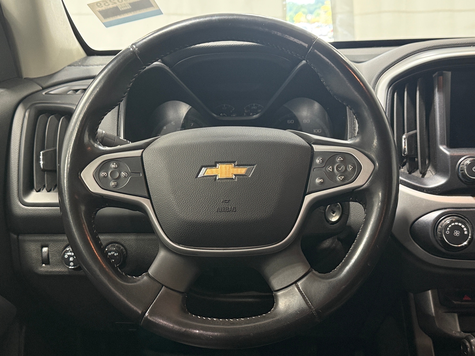 Thumbnail: 2020 Chevrolet Colorado - 5