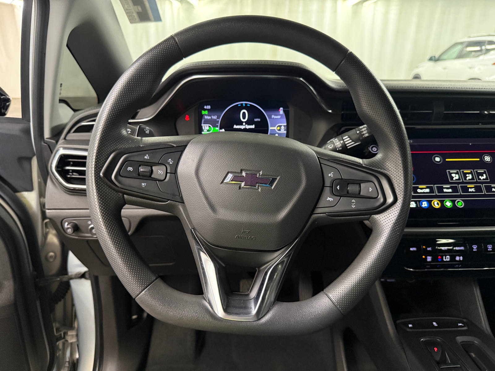 Thumbnail: 2023 Chevrolet Bolt EV - 5