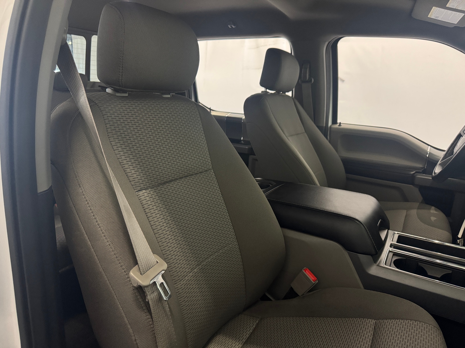 Thumbnail: 2020 Ford Econoline - 2