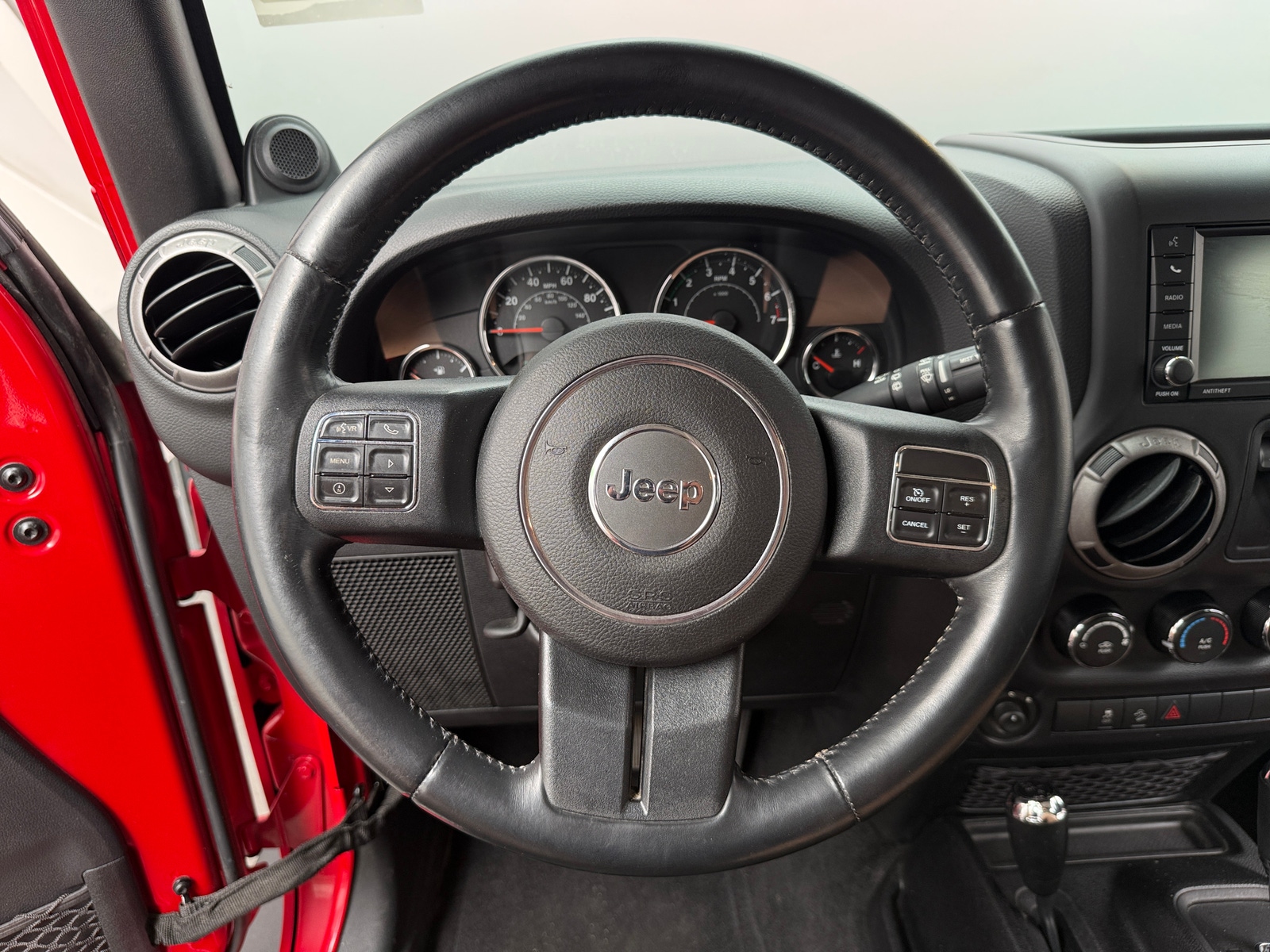 Thumbnail: 2014 Jeep Wrangler - 5