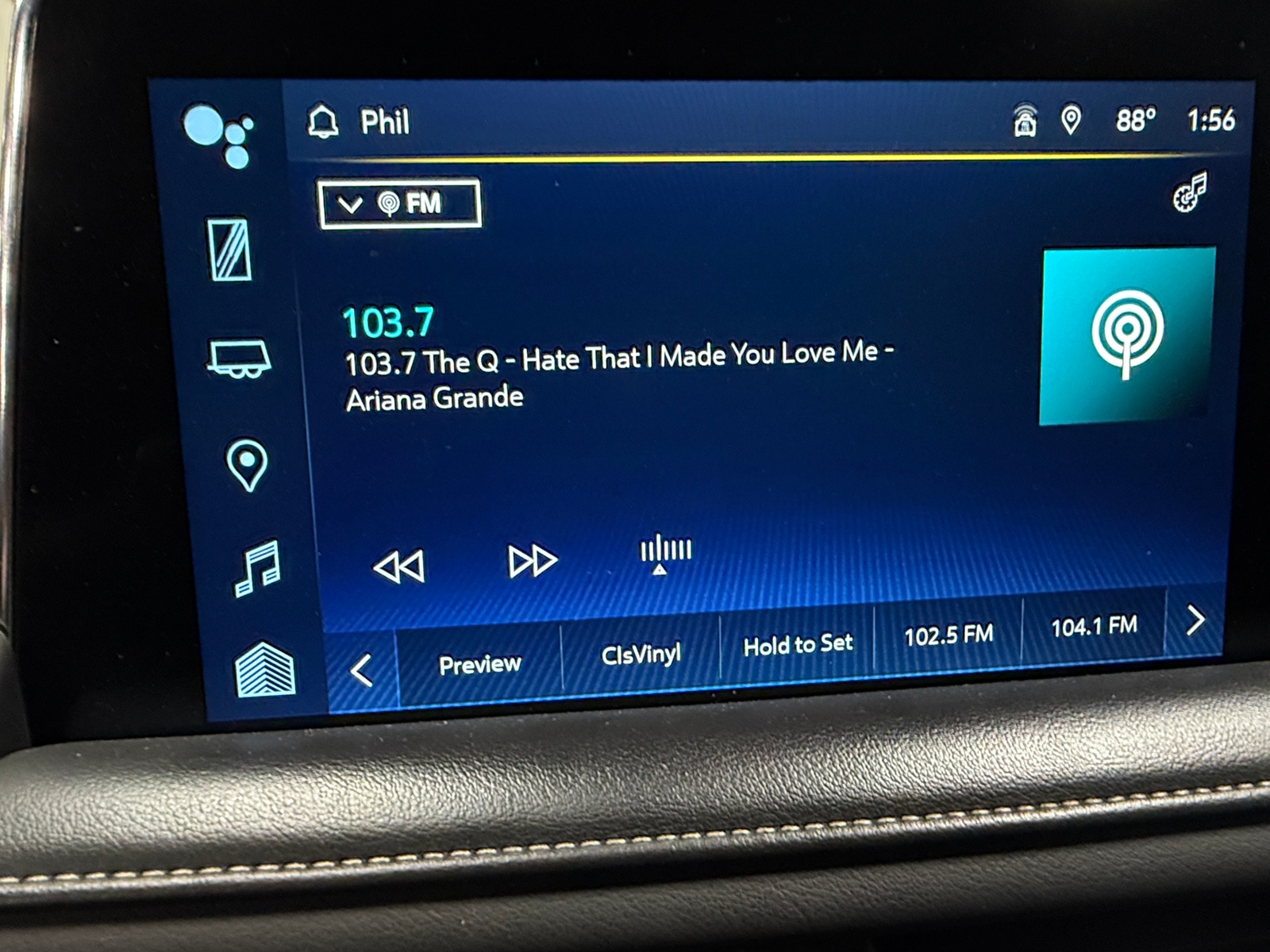 Thumbnail: 2023 Chevrolet Suburban - 3