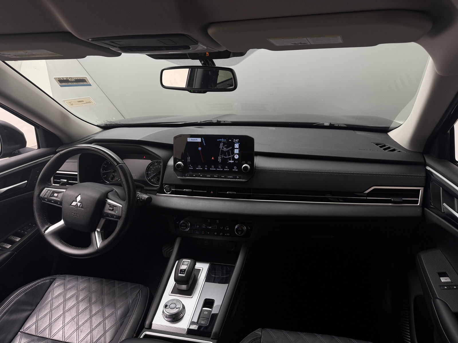 Thumbnail: 2022 Mitsubishi Outlander - 2