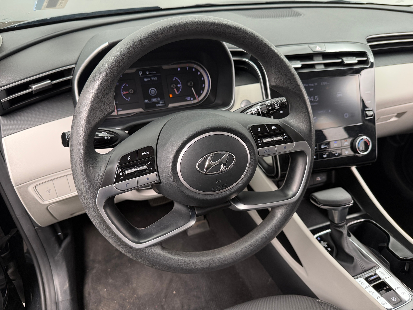 Thumbnail: 2022 Hyundai Tucson - 5