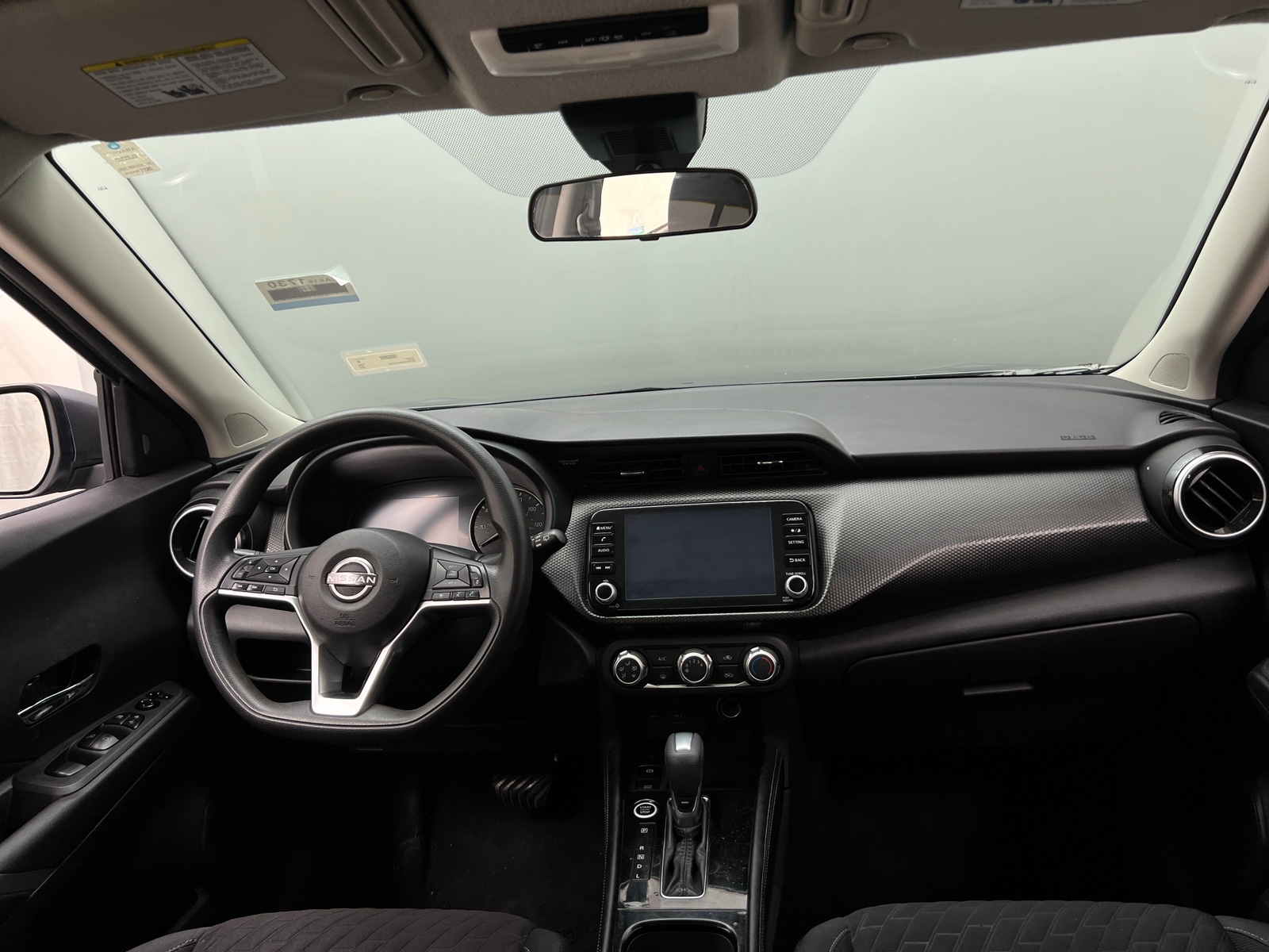 Thumbnail: 2023 Nissan Kicks - 3