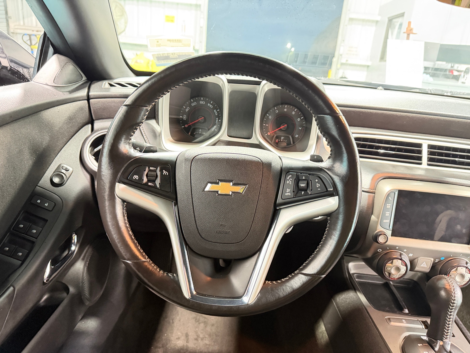 Thumbnail: 2015 Chevrolet Camaro - 5