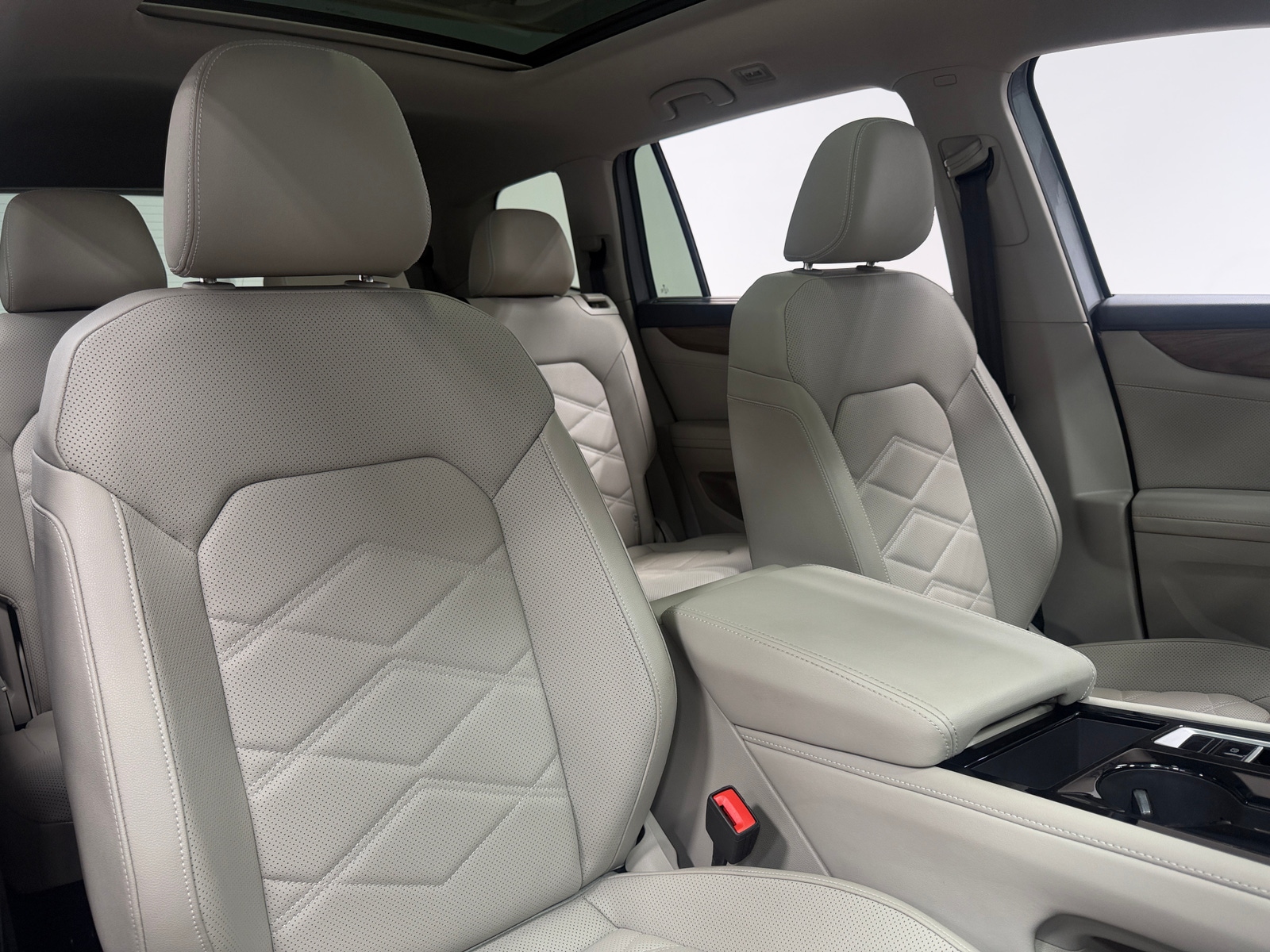 Thumbnail: 2026 Volkswagen Atlas - 2