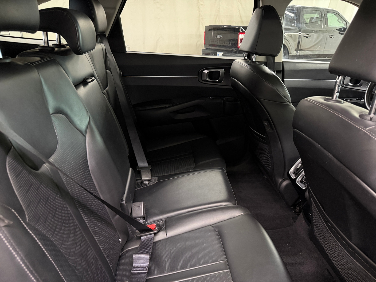 Thumbnail: 2024 Kia Sorento - 5