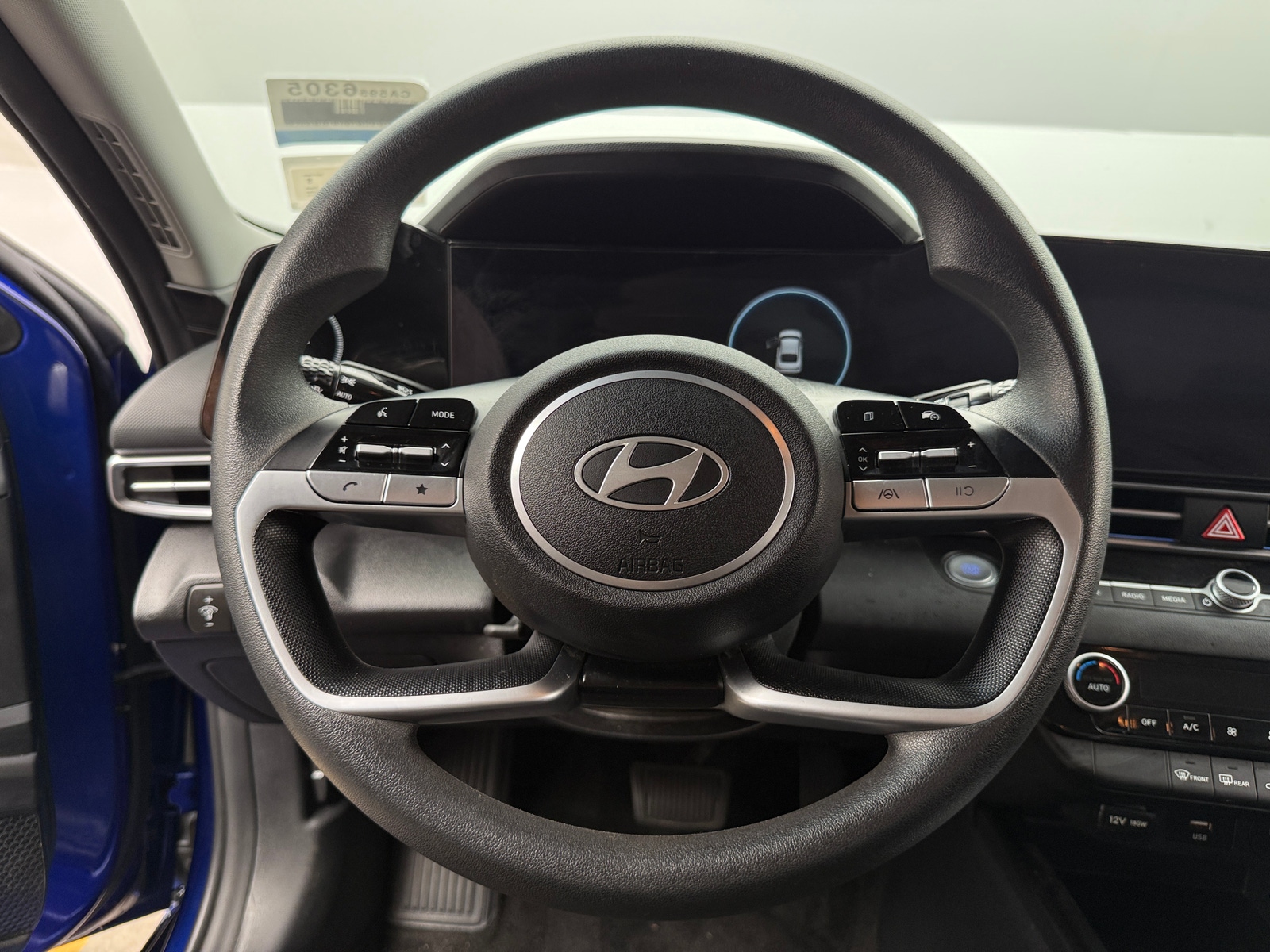 Thumbnail: 2024 Hyundai Elantra - 5