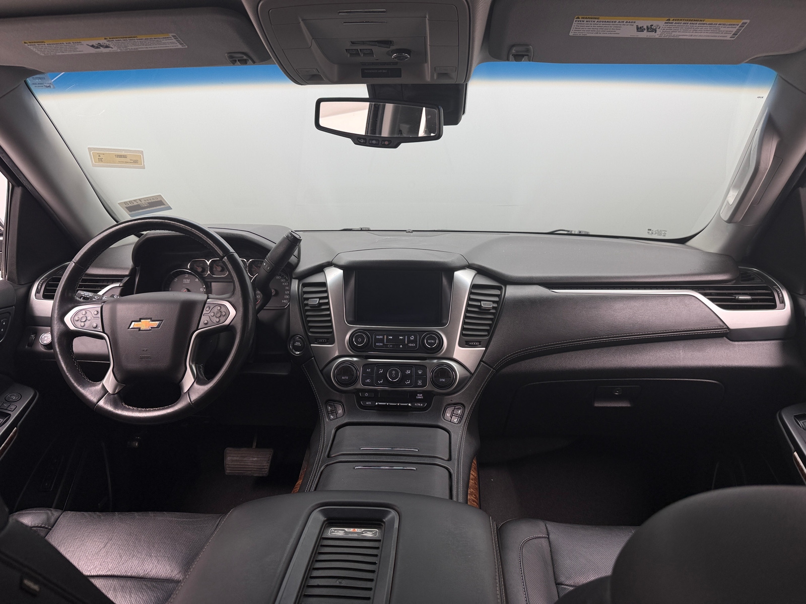 Thumbnail: 2019 Chevrolet Tahoe - 2