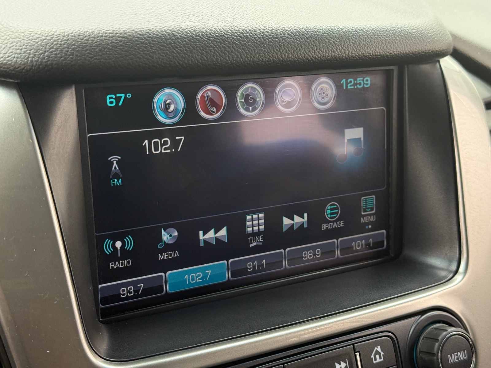 Thumbnail: 2019 Chevrolet Tahoe - 3