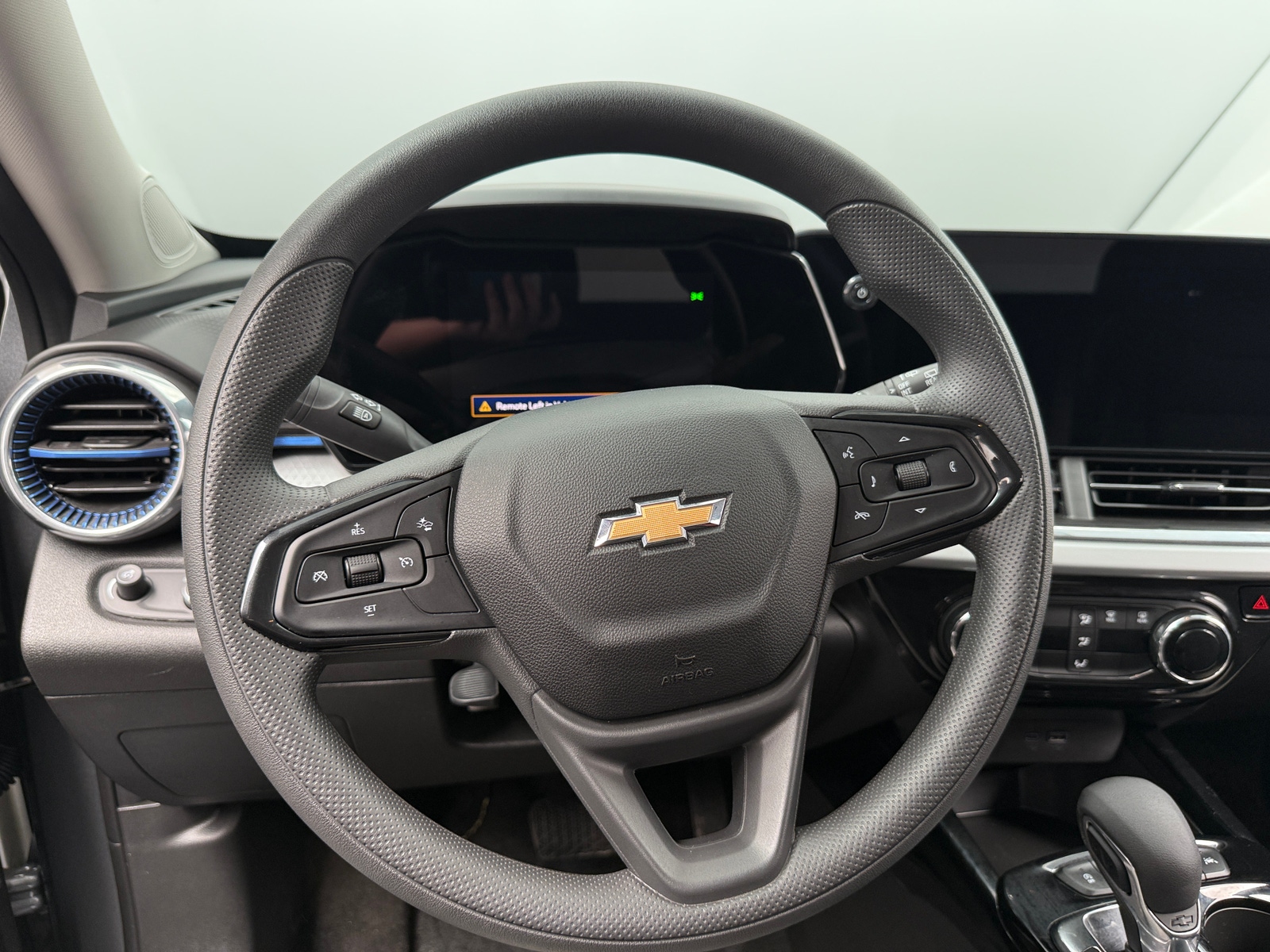Thumbnail: 2026 Chevrolet Trax - 4