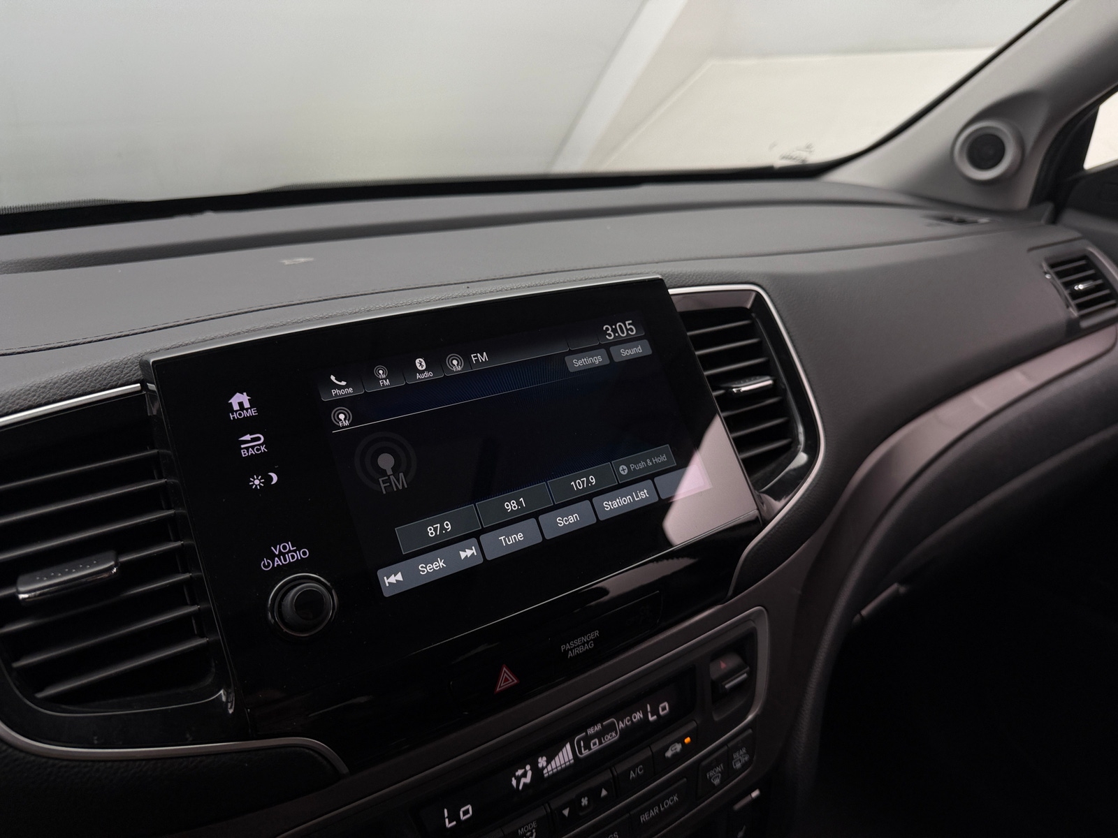 Thumbnail: 2020 Honda Pilot - 3