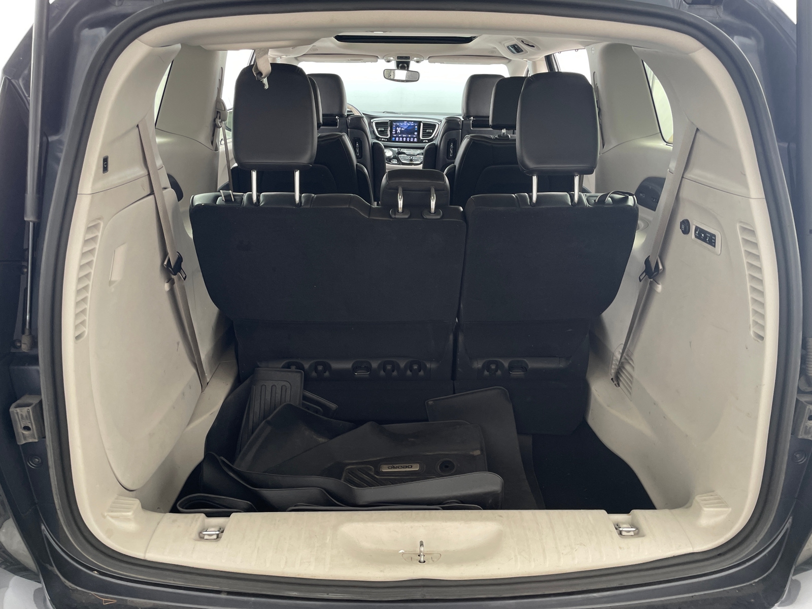 Thumbnail: 2020 Chrysler Pacifica - 6